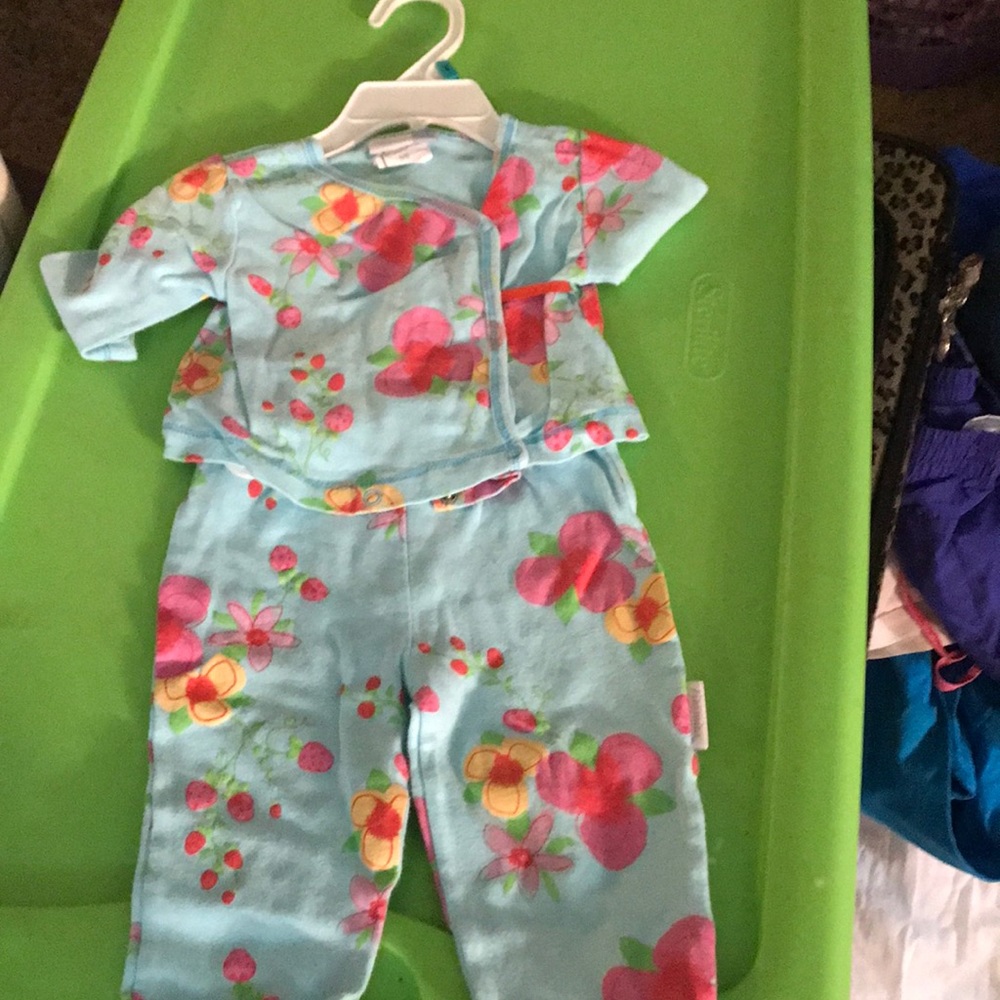 Vitamins baby girl outfit 3-6 months